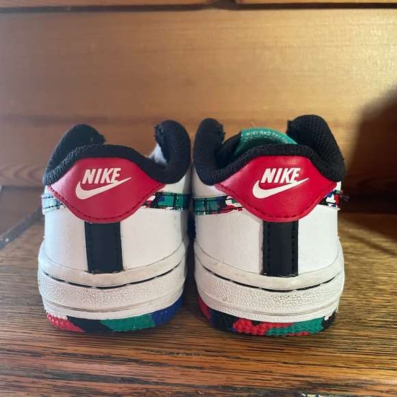 Nike Air Force 1 Low GS 'Crayon White Multi' Sz 7C - Picture 3 of 10